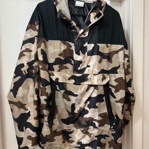 Columbia Camouflage Outdoor Jacket